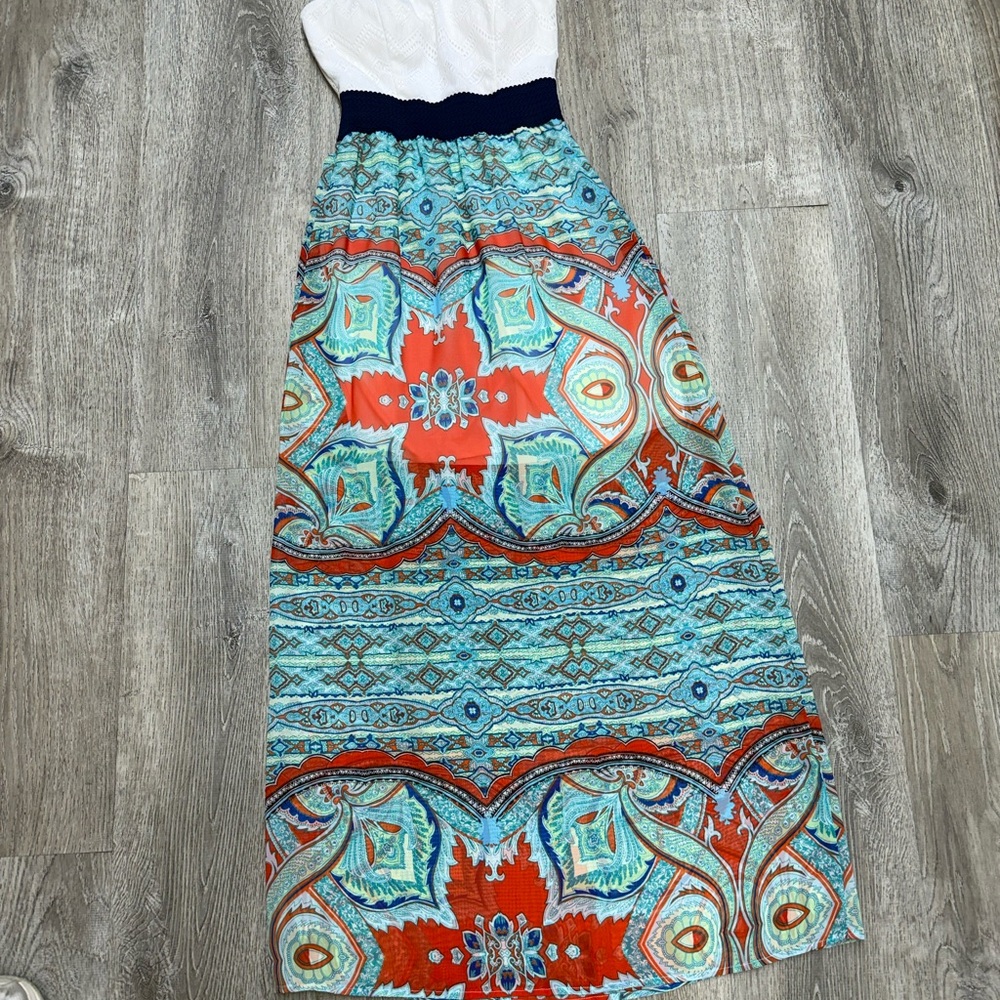 Women's Strapless Maxi Skirt - Blue & Red Pattern